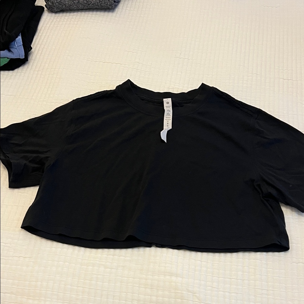 lululemon athletica Black Crop Top